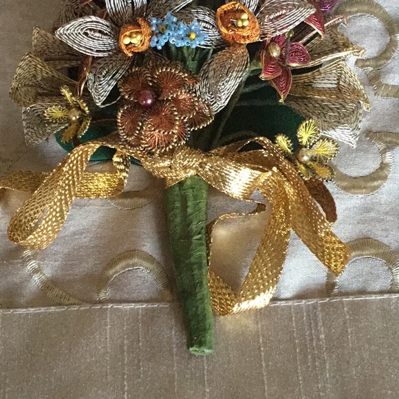 Handmade Filigree Flower Arrangement - Picture 3 of 4